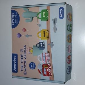 JunyobeeThe Fine Motor Vehicle Counting Locks